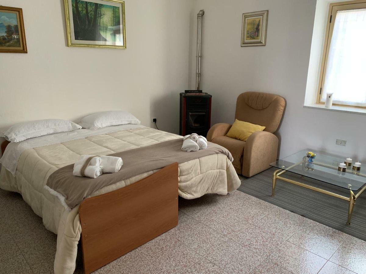 Fra Il Mare E La Sila Apartment Cerenzia Exterior photo